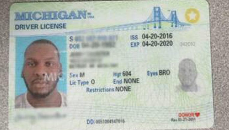 20,000 Fake Driver’s Licenses Seized At Chicago Airport