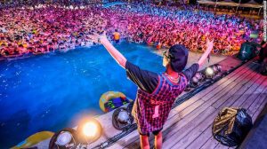 Wuhan Pool Party
