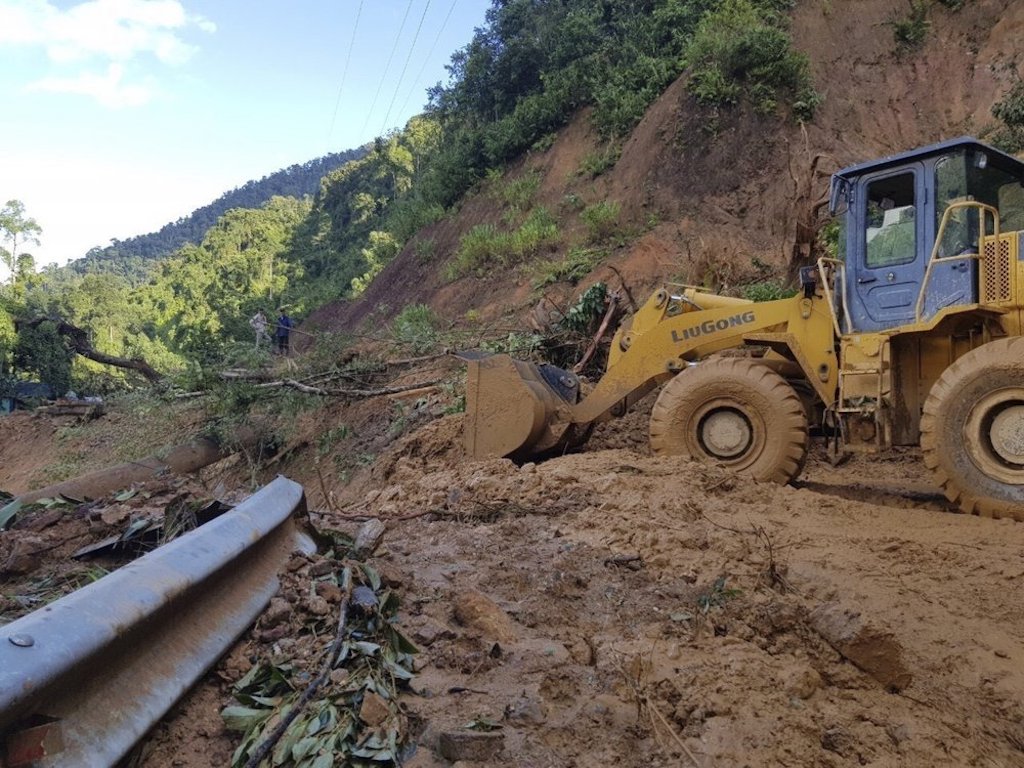 Typhoon, Landslides Leave 35 Dead, 59 Missing In Vietnam