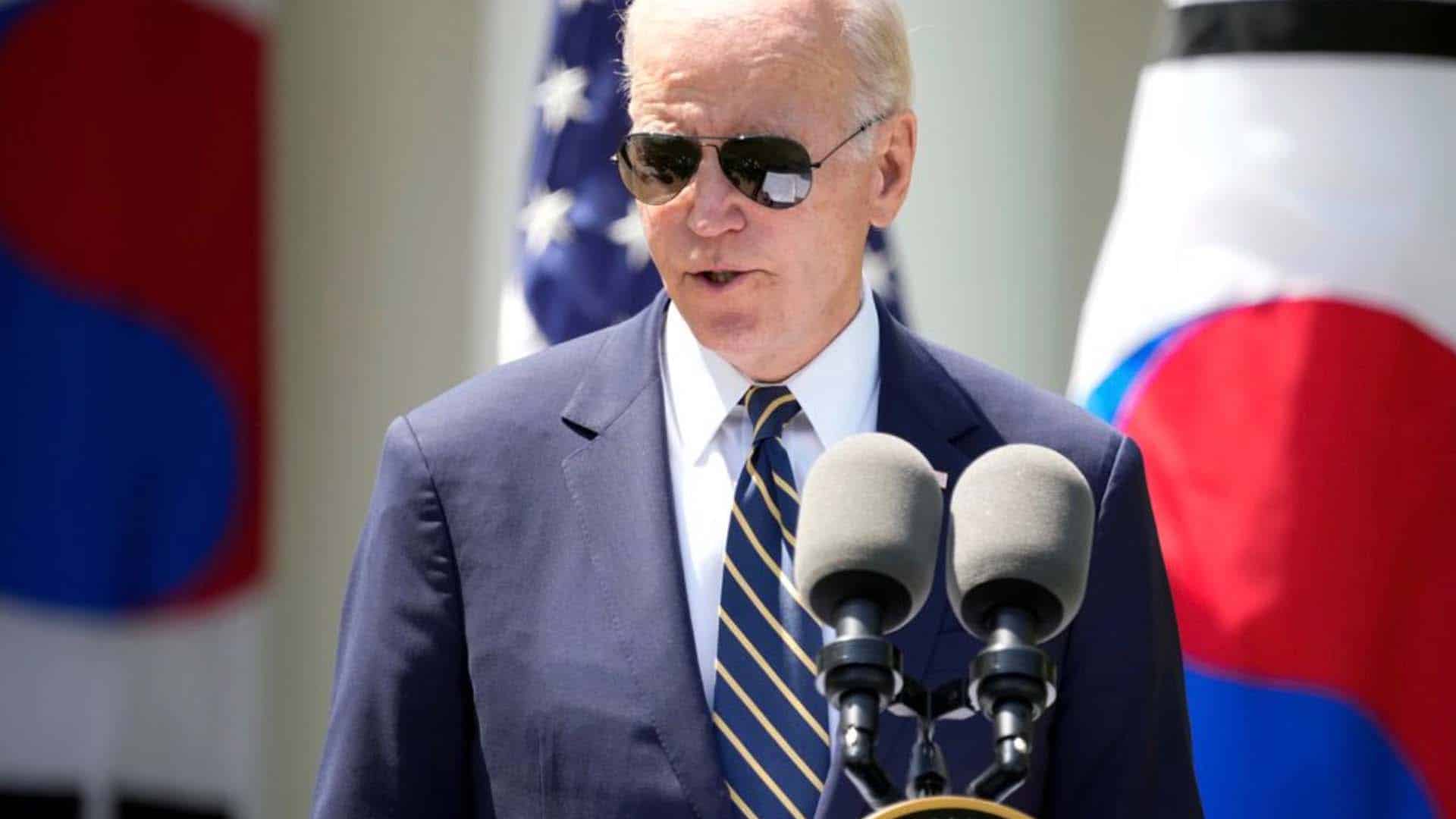 The Mike Church Show-Biden Says Model Citizens Are Those Who Want To Make The Citizenry Extinct