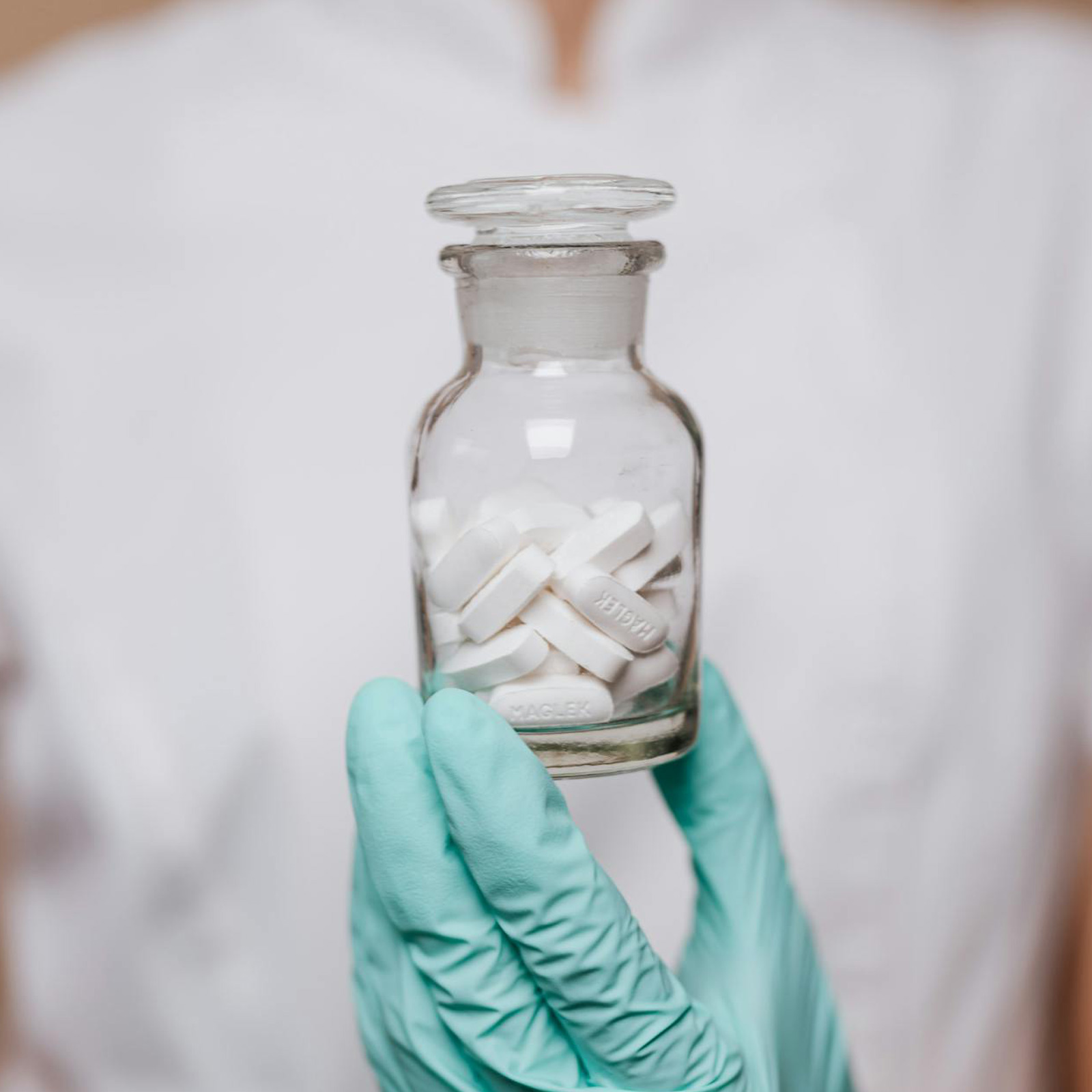 120525_MCS_PH_Drug_Cost_Parity-ID3-Featured - The CRUSADE Radio Network President Trump Executive Order to Force Prescription Drug Price Parity